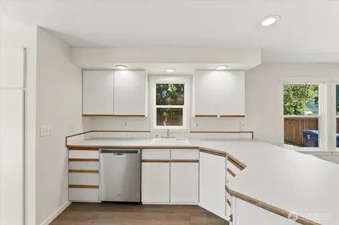 6408 S Alder Street Tacoma WA 98409