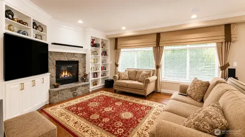 5433 239th Place NE Redmond WA 98053