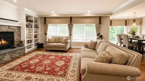 5433 239th Place NE Redmond WA 98053