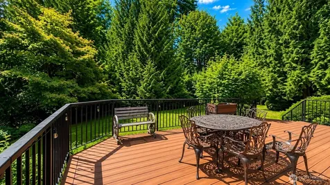 5433 239th Place NE Redmond WA 98053