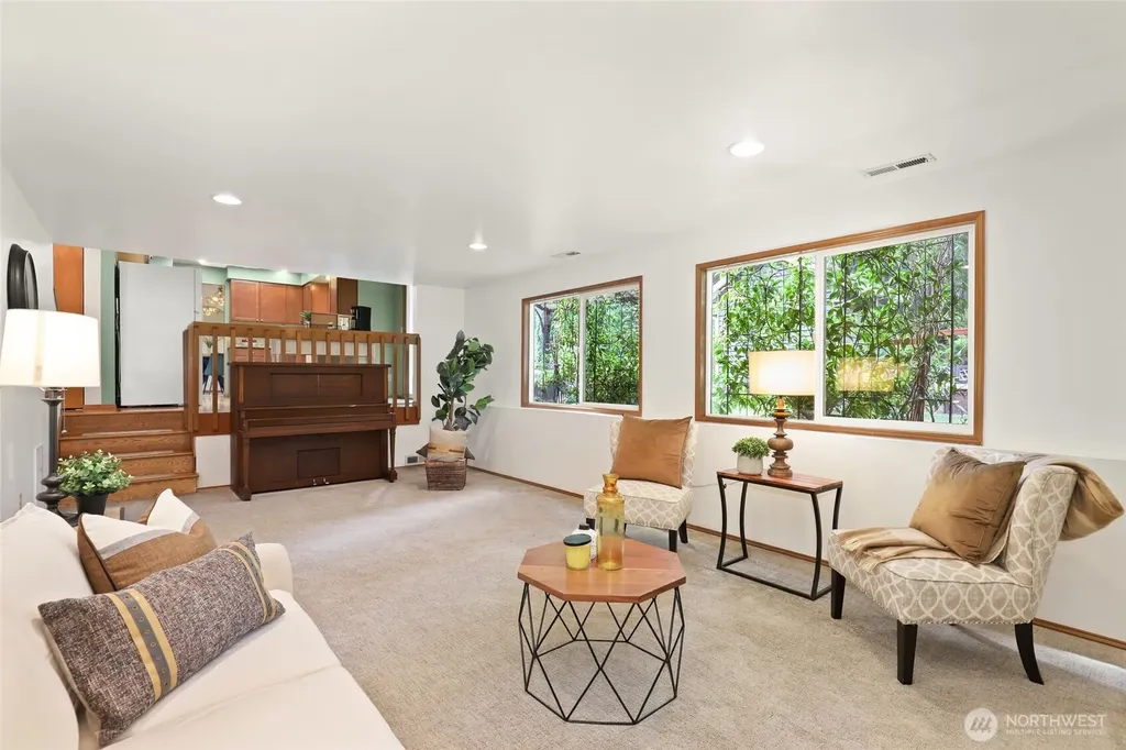 11559 SE 323rd Place Auburn WA 98092