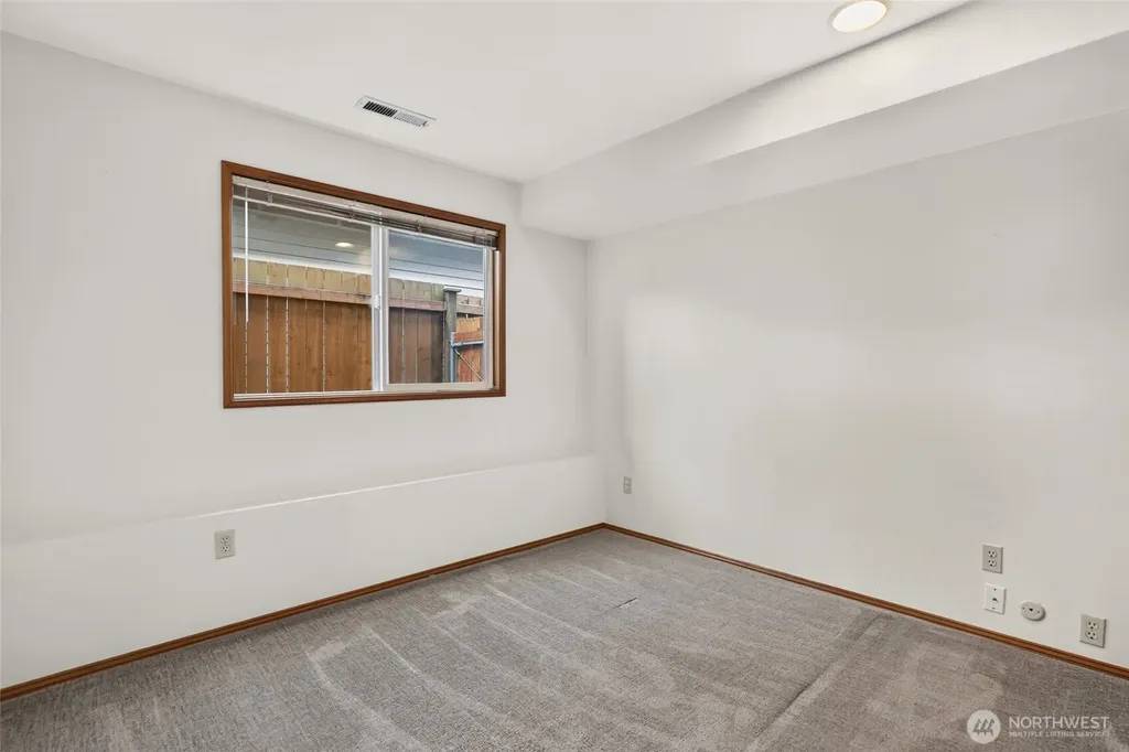 11559 SE 323rd Place Auburn WA 98092
