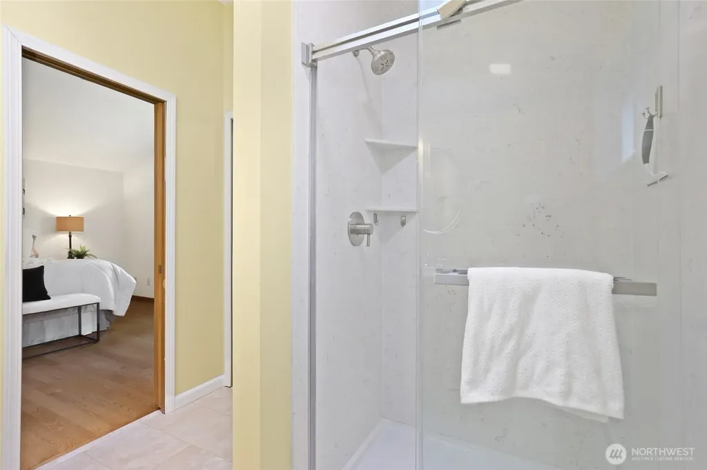 11559 SE 323rd Place Auburn WA 98092