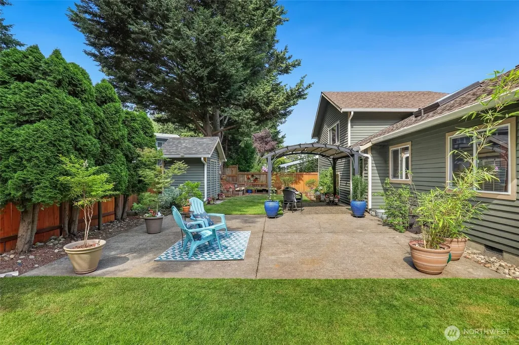 11559 SE 323rd Place Auburn WA 98092