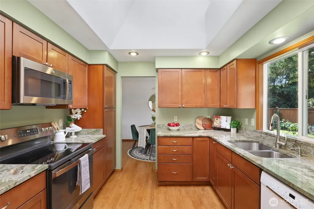 11559 SE 323rd Place Auburn WA 98092