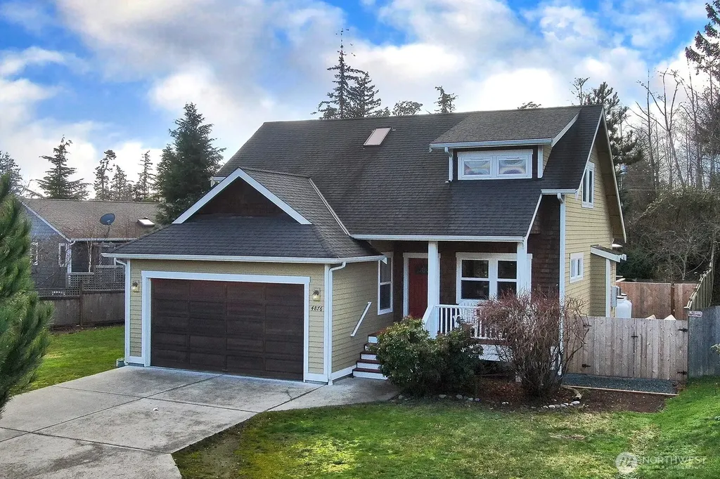 4876 Breezefair Road Freeland WA 98249