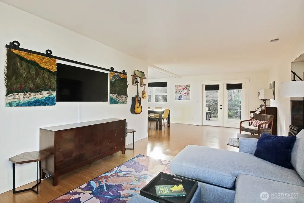 4876 Breezefair Road Freeland WA 98249