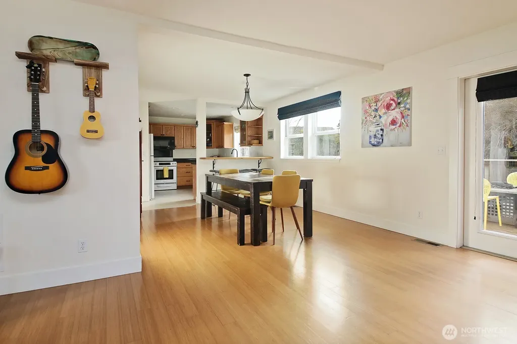 4876 Breezefair Road Freeland WA 98249