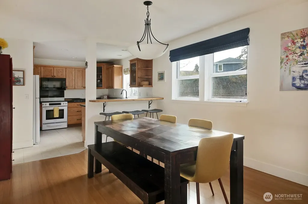 4876 Breezefair Road Freeland WA 98249