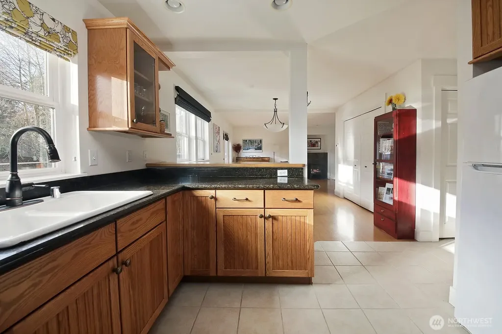 4876 Breezefair Road Freeland WA 98249