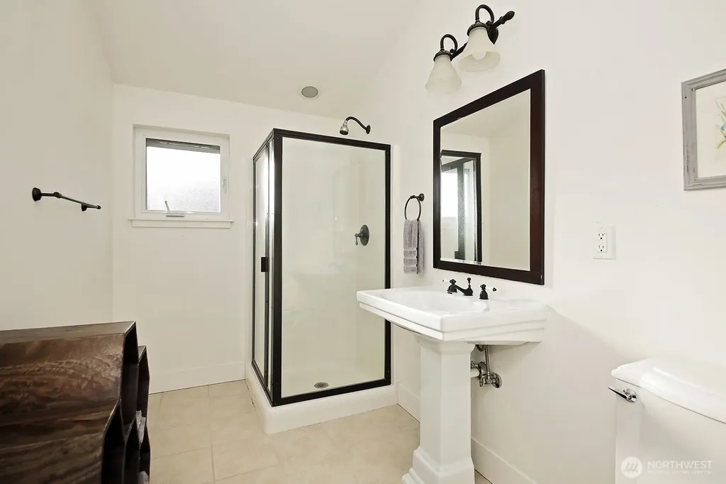 4876 Breezefair Road Freeland WA 98249