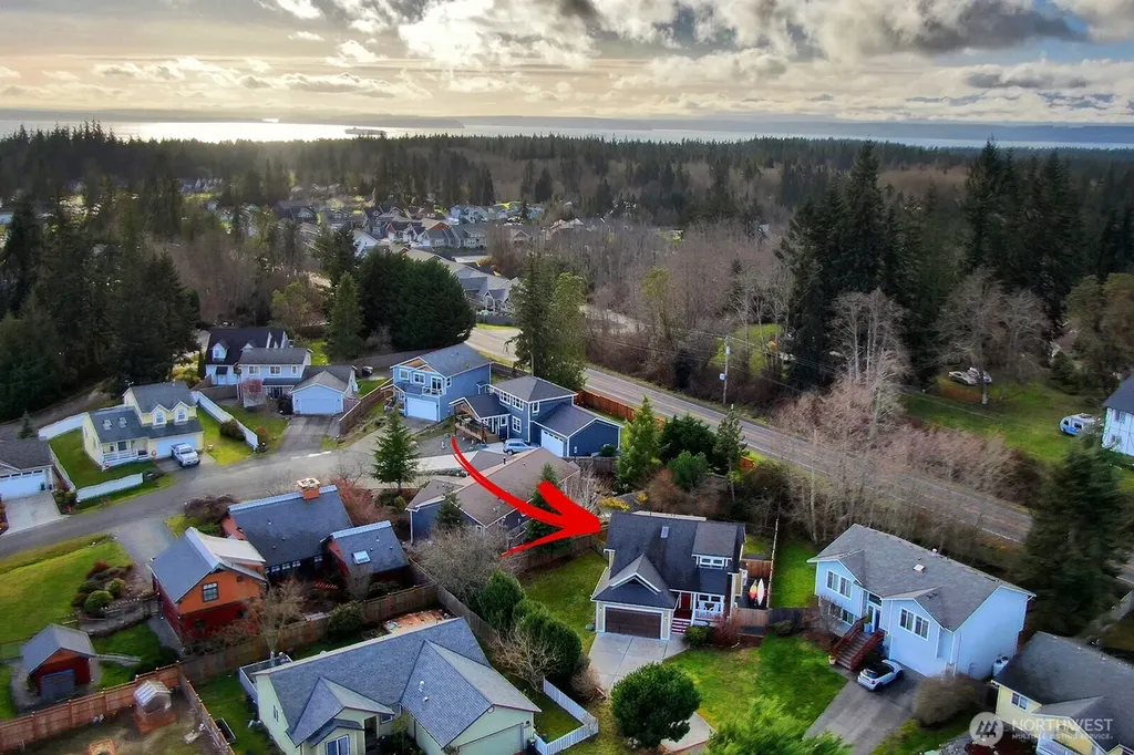 4876 Breezefair Road Freeland WA 98249