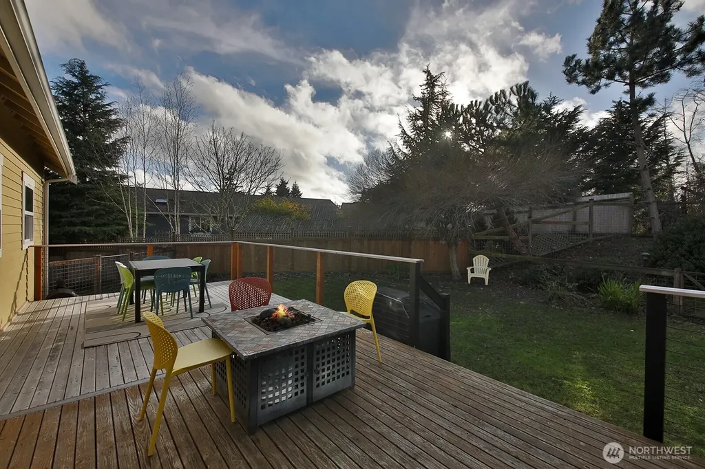 4876 Breezefair Road Freeland WA 98249
