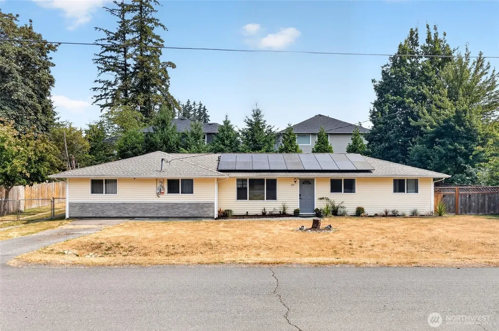 24930 237th Avenue SE Maple Valley WA 98038