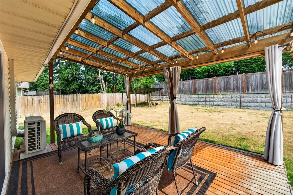 24930 237th Avenue SE Maple Valley WA 98038
