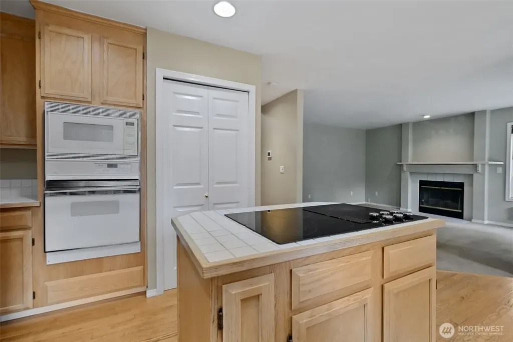 8021 NE 122nd Place Kirkland WA 98034