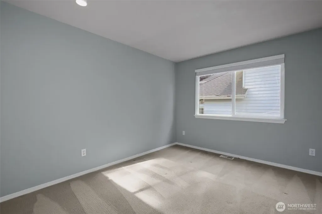 8021 NE 122nd Place Kirkland WA 98034