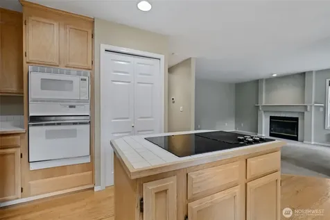 8021 NE 122nd Place Kirkland WA 98034