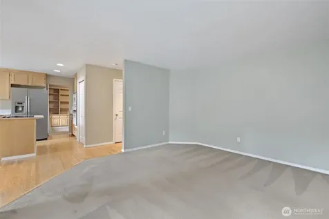 8021 NE 122nd Place Kirkland WA 98034
