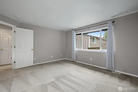 8021 NE 122nd Place Kirkland WA 98034