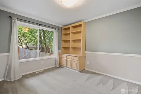 8021 NE 122nd Place Kirkland WA 98034