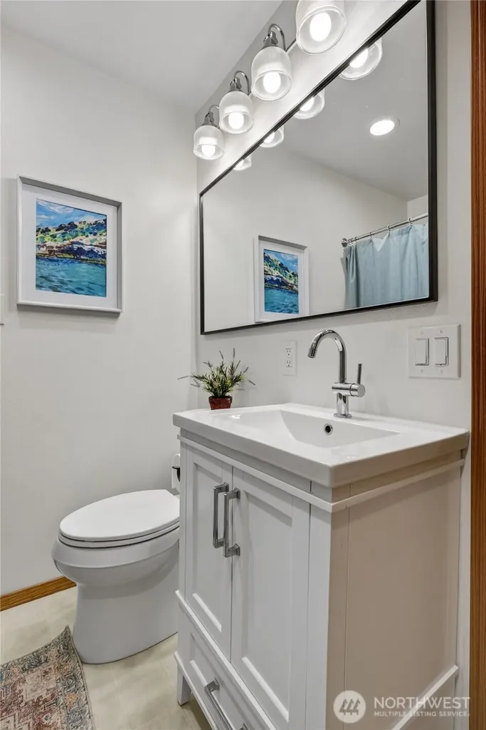16409 Hoff Road NW Lakebay WA 98349