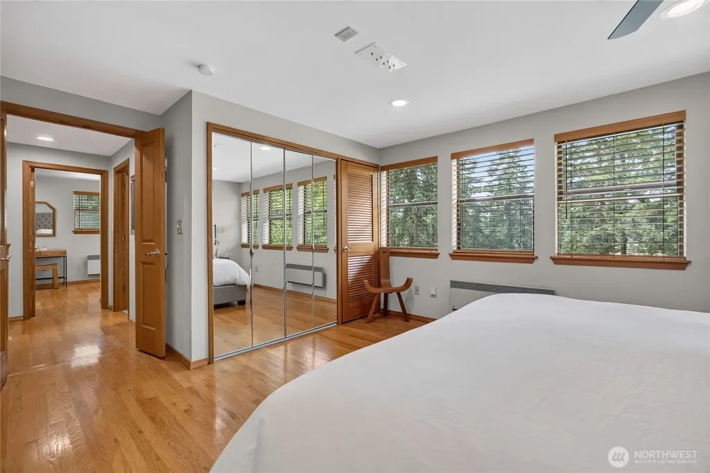 16409 Hoff Road NW Lakebay WA 98349
