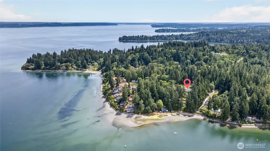 16409 Hoff Road NW Lakebay WA 98349
