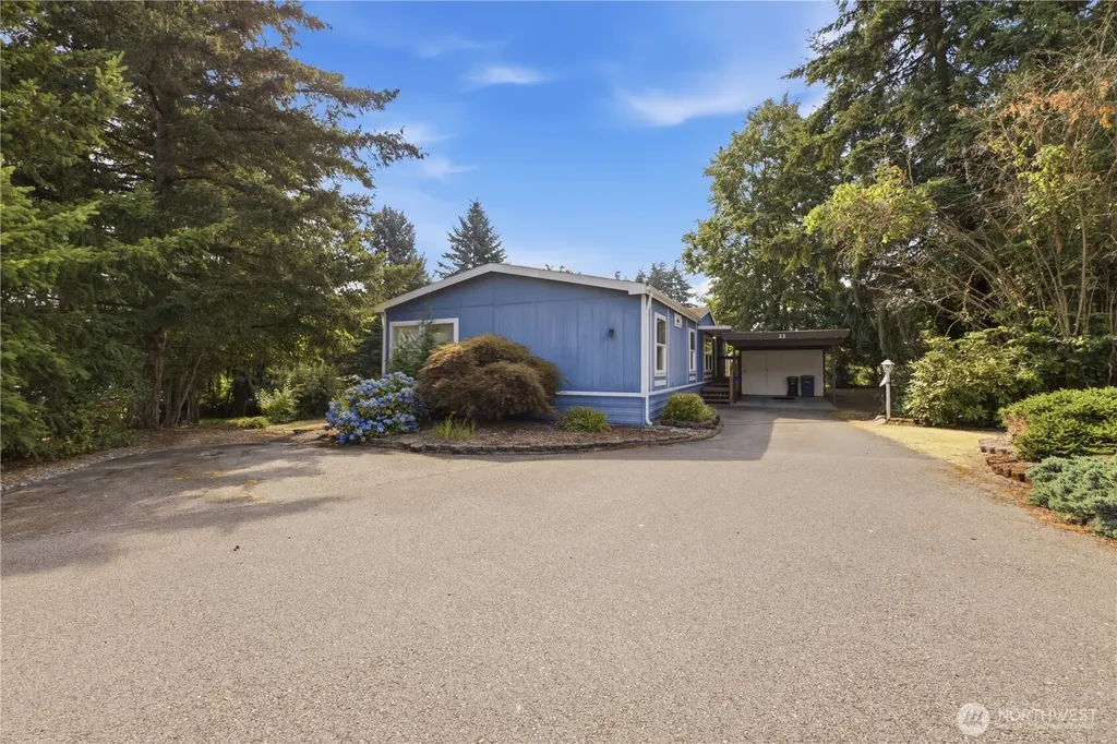 9314 Canyon Road Puyallup WA 98371