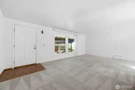 9314 Canyon Road Puyallup WA 98371