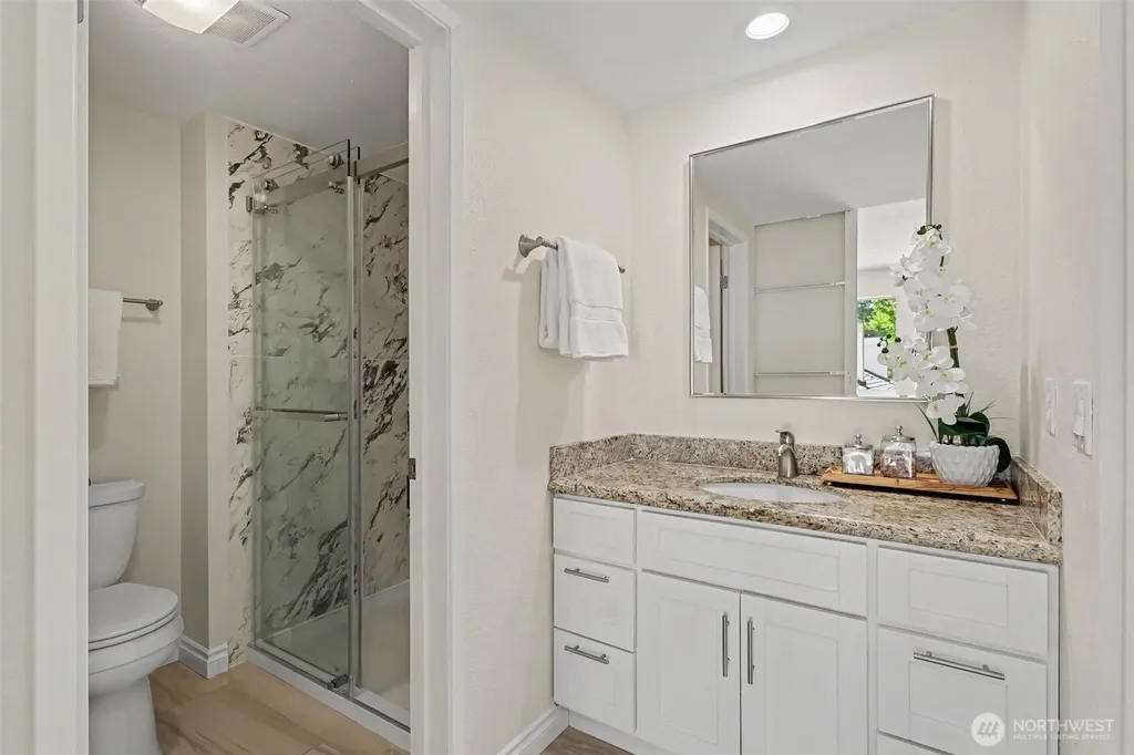 401 100th Ave NE Bellevue WA 98004