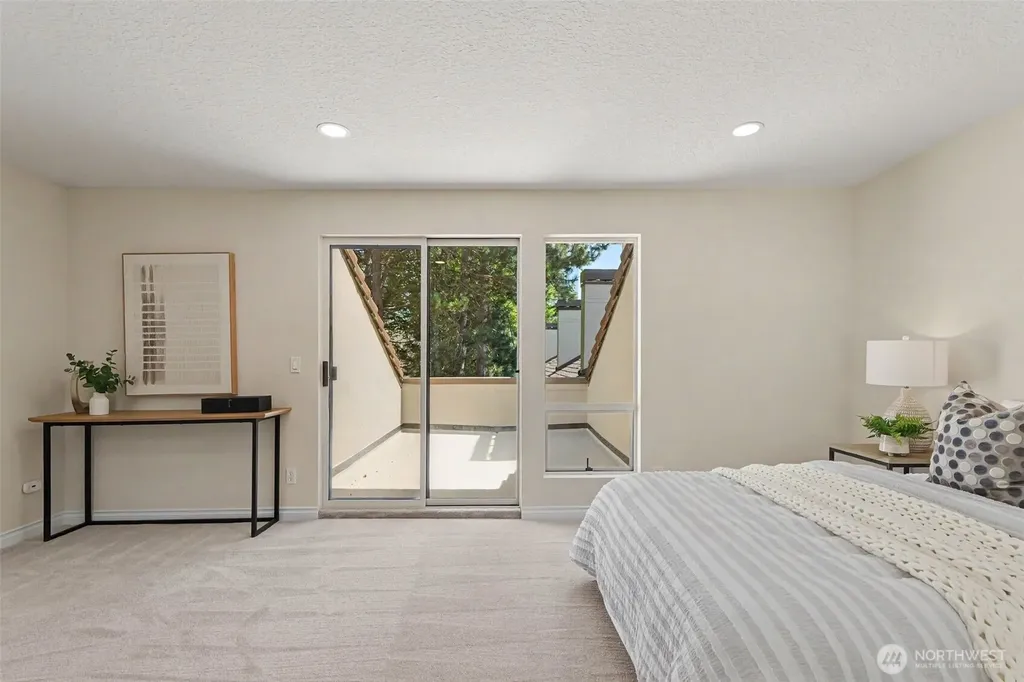 401 100th Ave NE Bellevue WA 98004