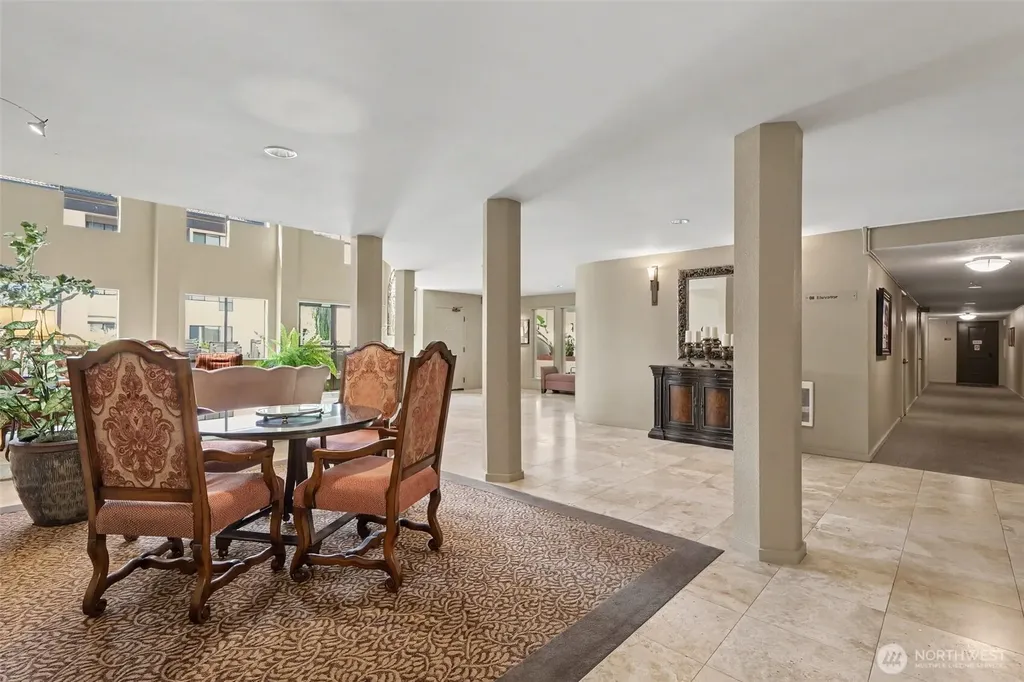 401 100th Ave NE Bellevue WA 98004