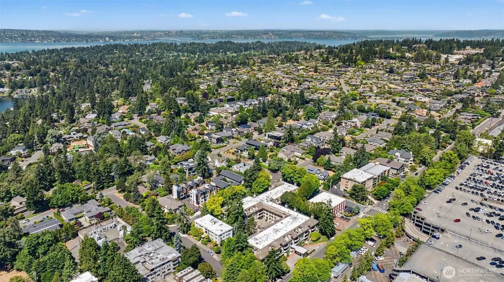 401 100th Ave NE Bellevue WA 98004