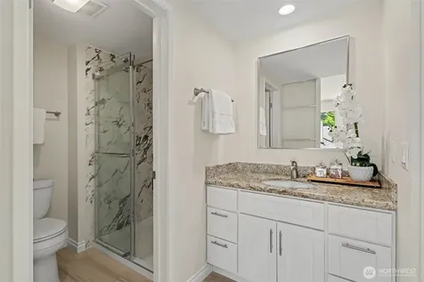 401 100th Ave NE Bellevue WA 98004