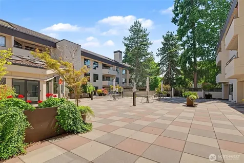401 100th Ave NE Bellevue WA 98004