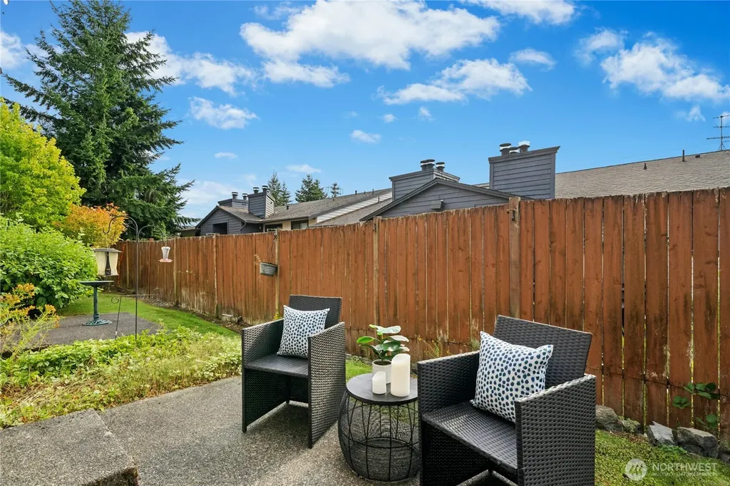 445 Shelton Place NE Renton WA 98056