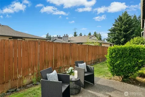 445 Shelton Place NE Renton WA 98056