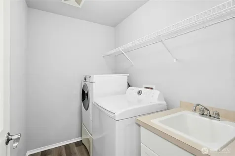445 Shelton Place NE Renton WA 98056