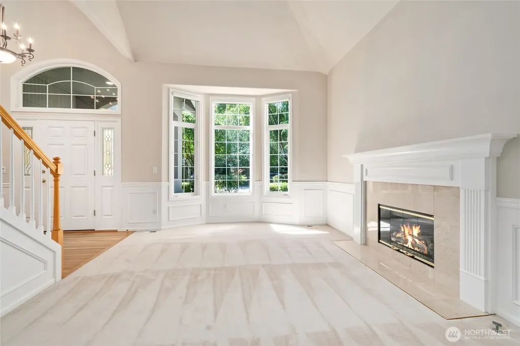20534 NE 33rd Court NE Sammamish WA 98074