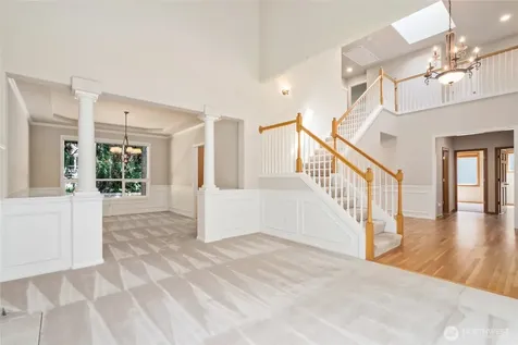 20534 NE 33rd Court NE Sammamish WA 98074