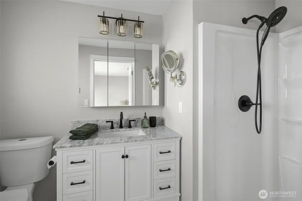 1264 Eagle Crest Drive Oak Harbor WA 98277