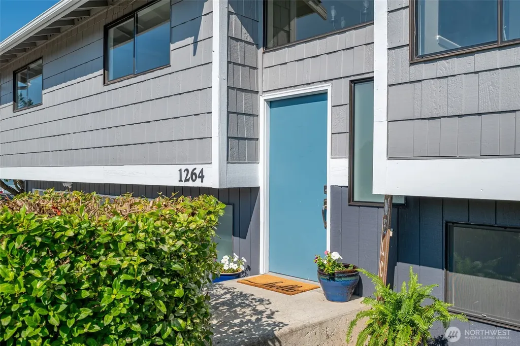 1264 Eagle Crest Drive Oak Harbor WA 98277