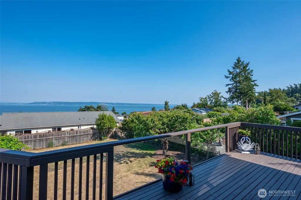 1264 Eagle Crest Drive Oak Harbor WA 98277