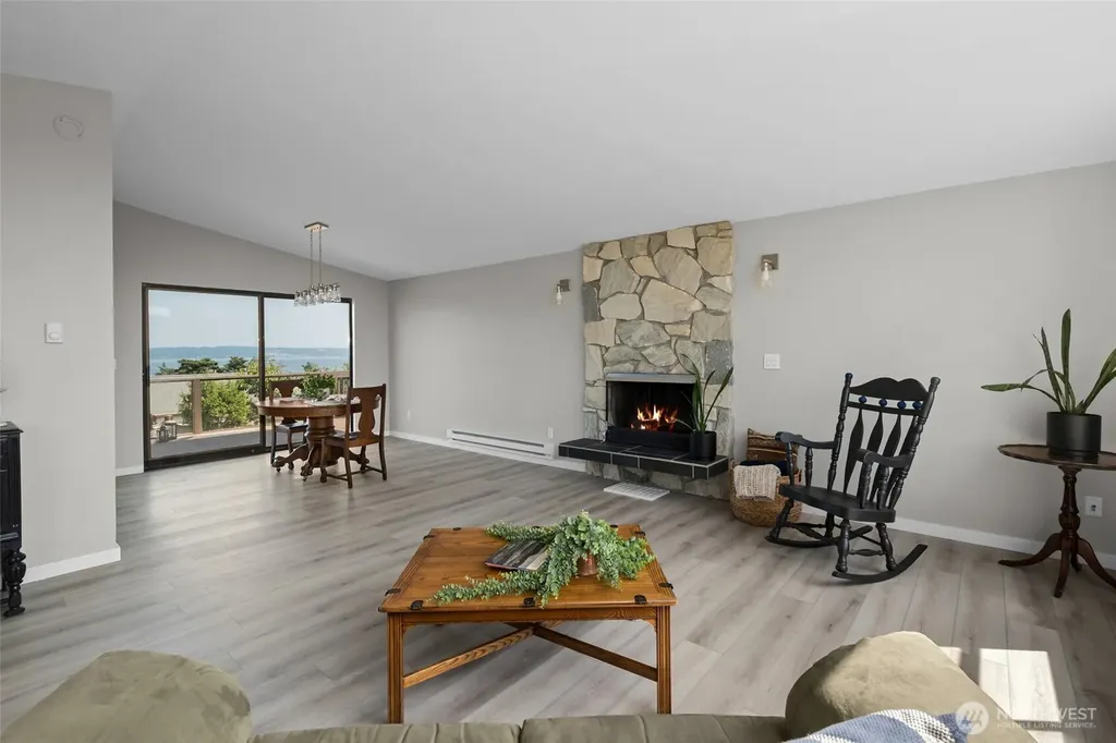 1264 Eagle Crest Drive Oak Harbor WA 98277