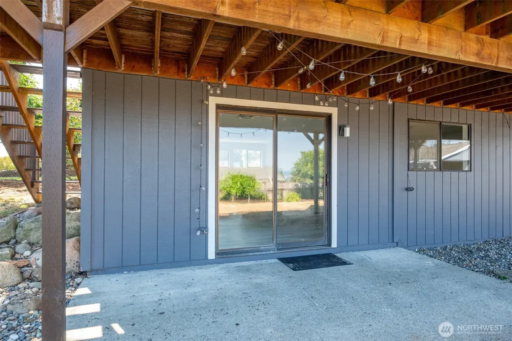 1264 Eagle Crest Drive Oak Harbor WA 98277