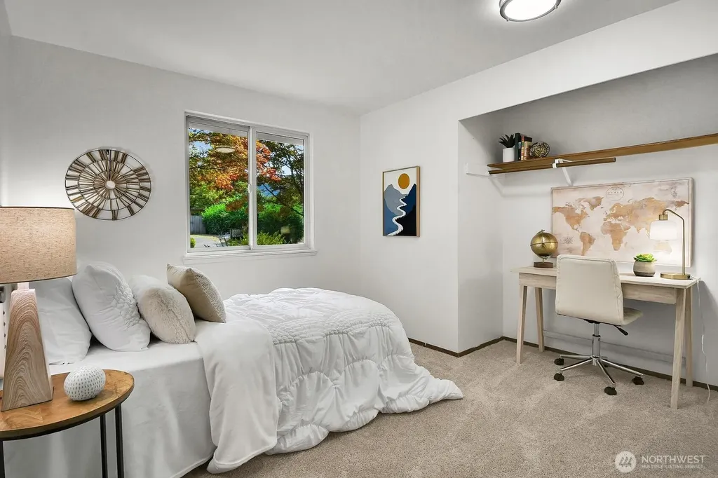 9778 NE 126th Place Kirkland WA 98034