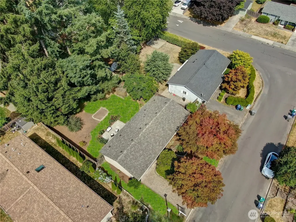 9778 NE 126th Place Kirkland WA 98034
