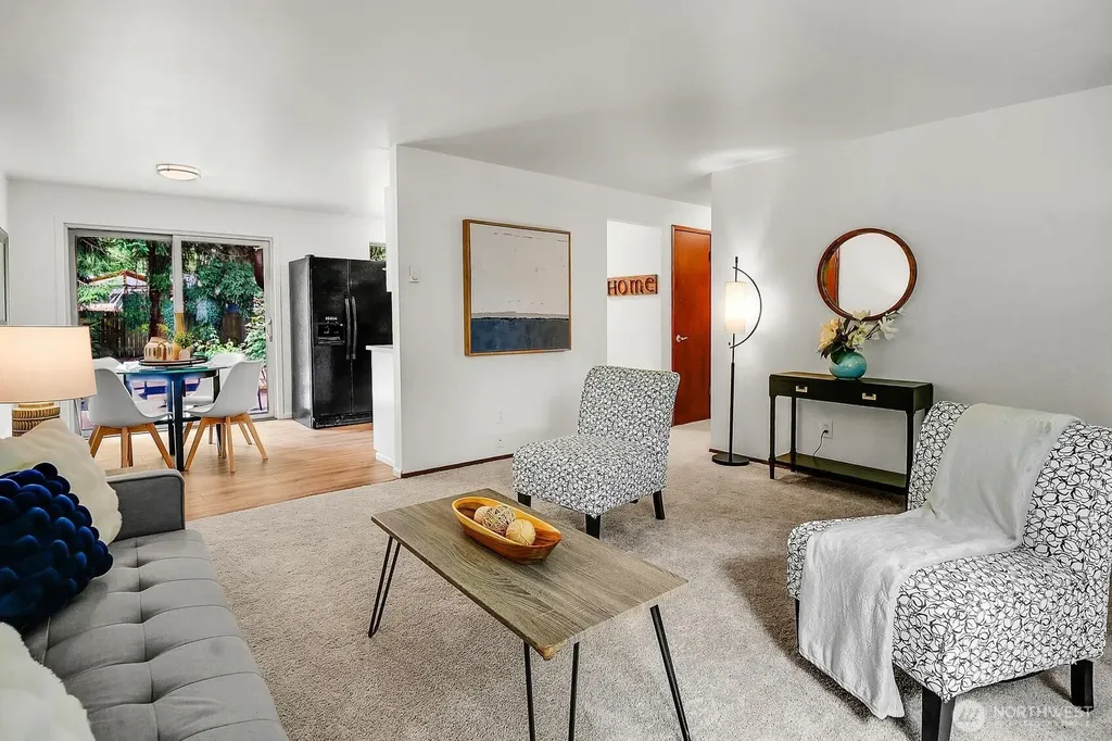 9778 NE 126th Place Kirkland WA 98034
