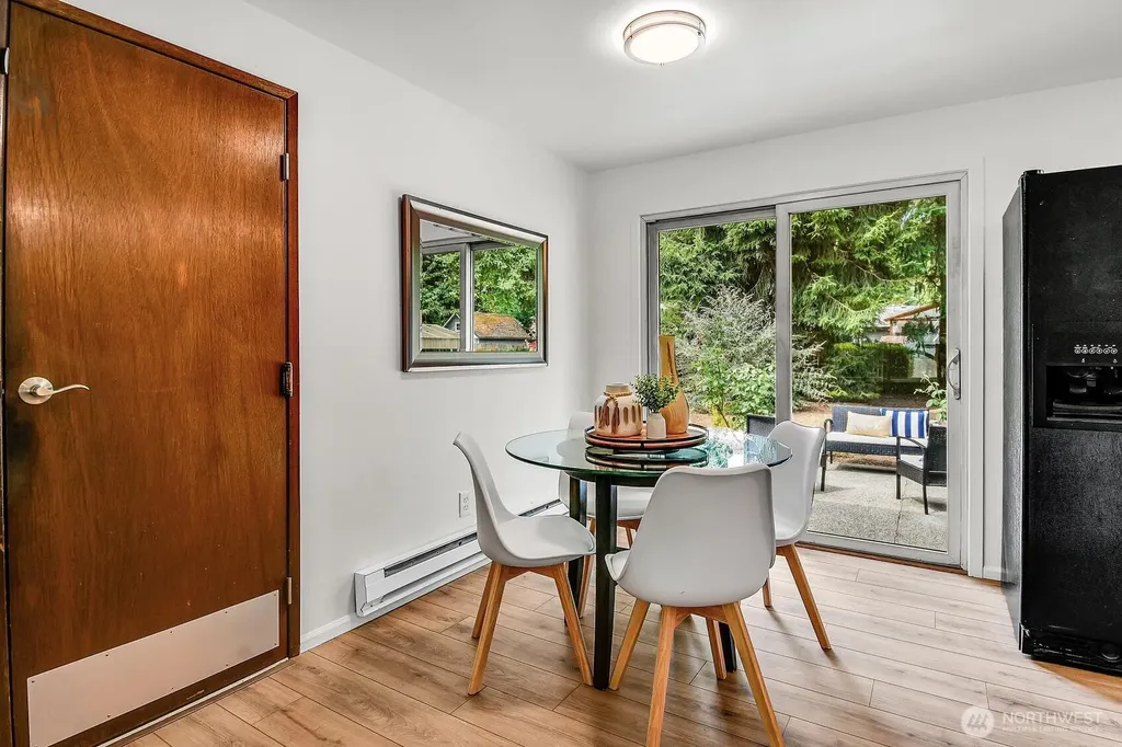 9778 NE 126th Place Kirkland WA 98034